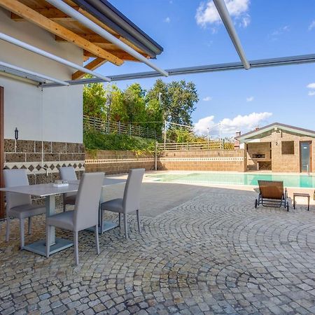 Villa Santoro Ai Tre Ulivi Con Piscina Privata Caiazzo Ngoại thất bức ảnh