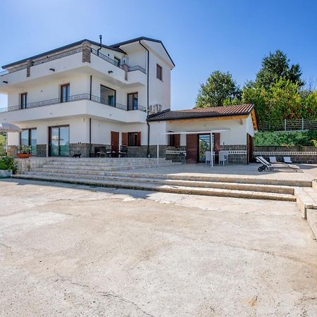 Villa Santoro Ai Tre Ulivi Con Piscina Privata Caiazzo Ngoại thất bức ảnh