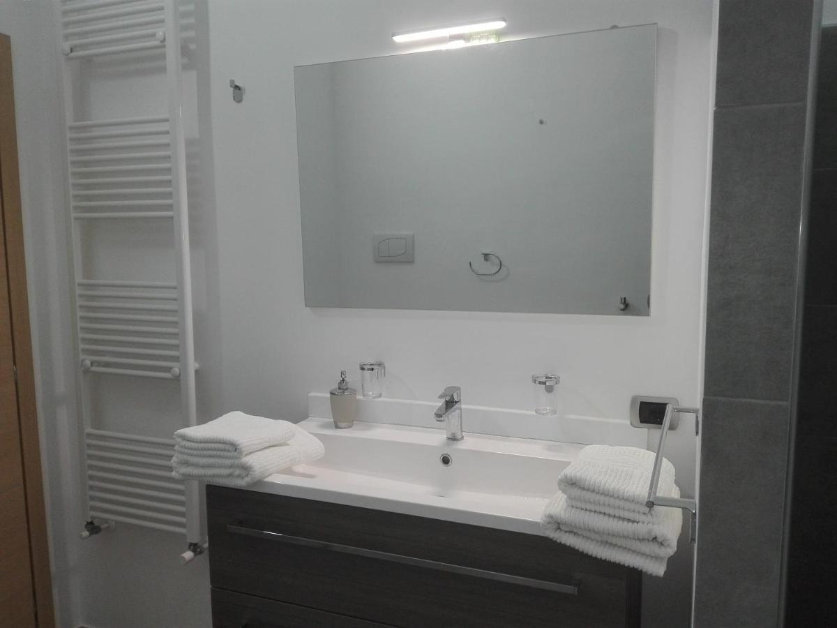 Villa Santoro Ai Tre Ulivi Con Piscina Privata Caiazzo Ngoại thất bức ảnh