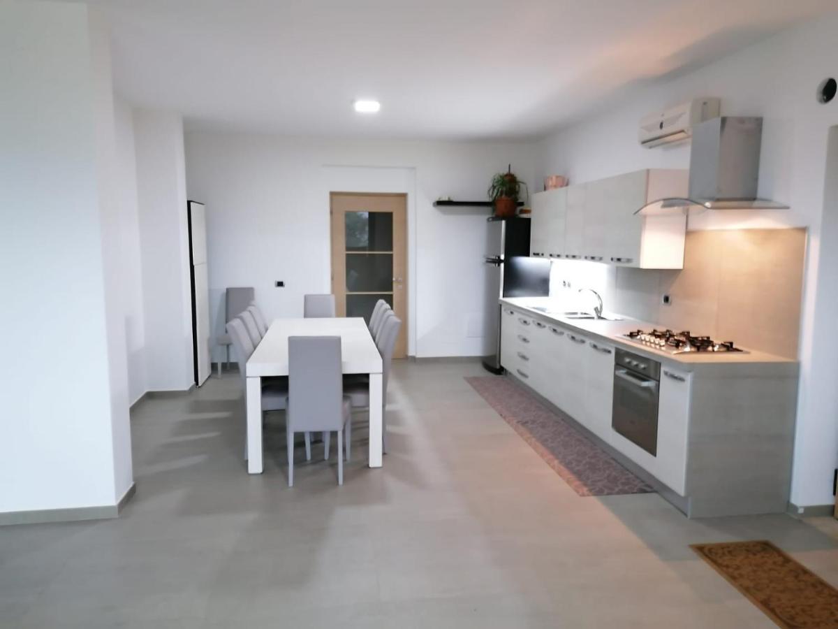 Villa Santoro Ai Tre Ulivi Con Piscina Privata Caiazzo Ngoại thất bức ảnh