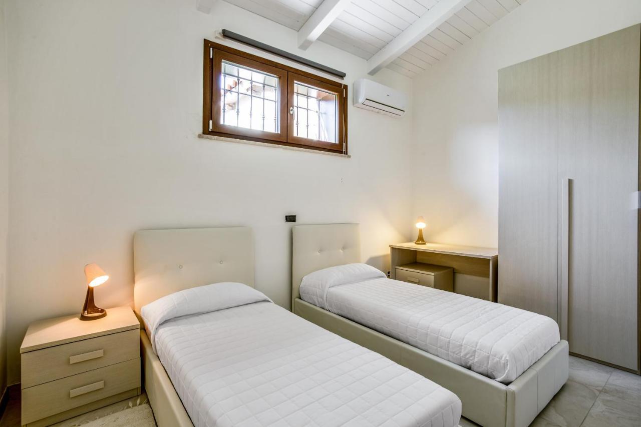 Villa Santoro Ai Tre Ulivi Con Piscina Privata Caiazzo Ngoại thất bức ảnh