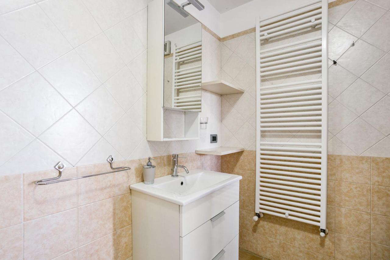 Villa Santoro Ai Tre Ulivi Con Piscina Privata Caiazzo Ngoại thất bức ảnh